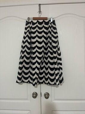 Marimekko Black and White Scallop A-Line Skirt